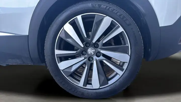 Peugeot 3008 2020, foto 16
