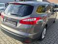 Ford Focus Champions Edition Braun - thumbnail 4