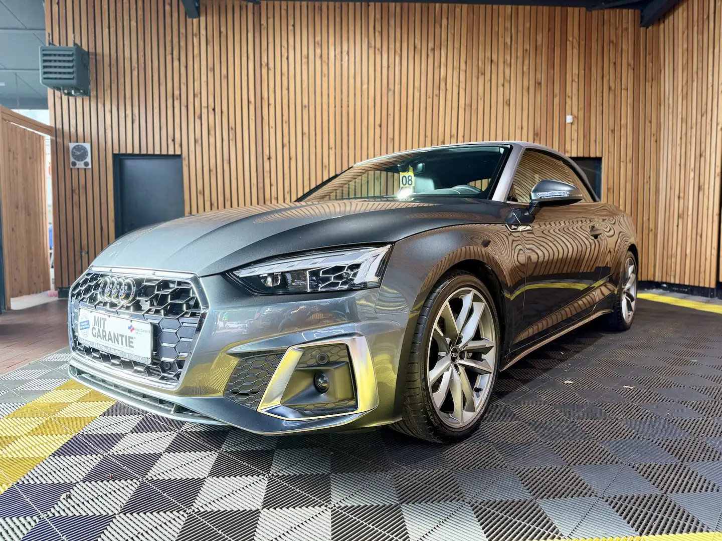 Audi A5 Cabrio TFSI 2x S Line*Navi*Virtual*Kam*Matrix Grau - 1