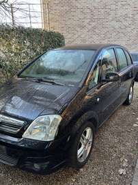 Meriva 1.4i Essentia