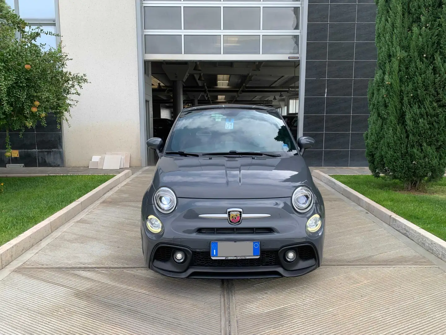 Abarth 595 1.4 Turbo T-Jet 145 CV siva - 2