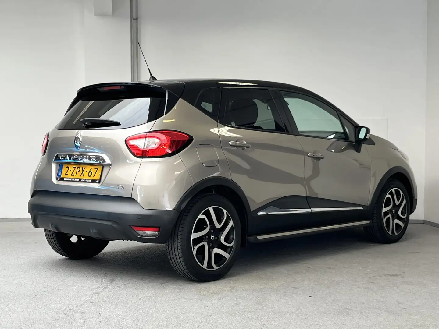 Renault Captur 0.9 TCe Dynamique | 2e-EIG. | DEALERONDERHOUDEN | Brun - 2