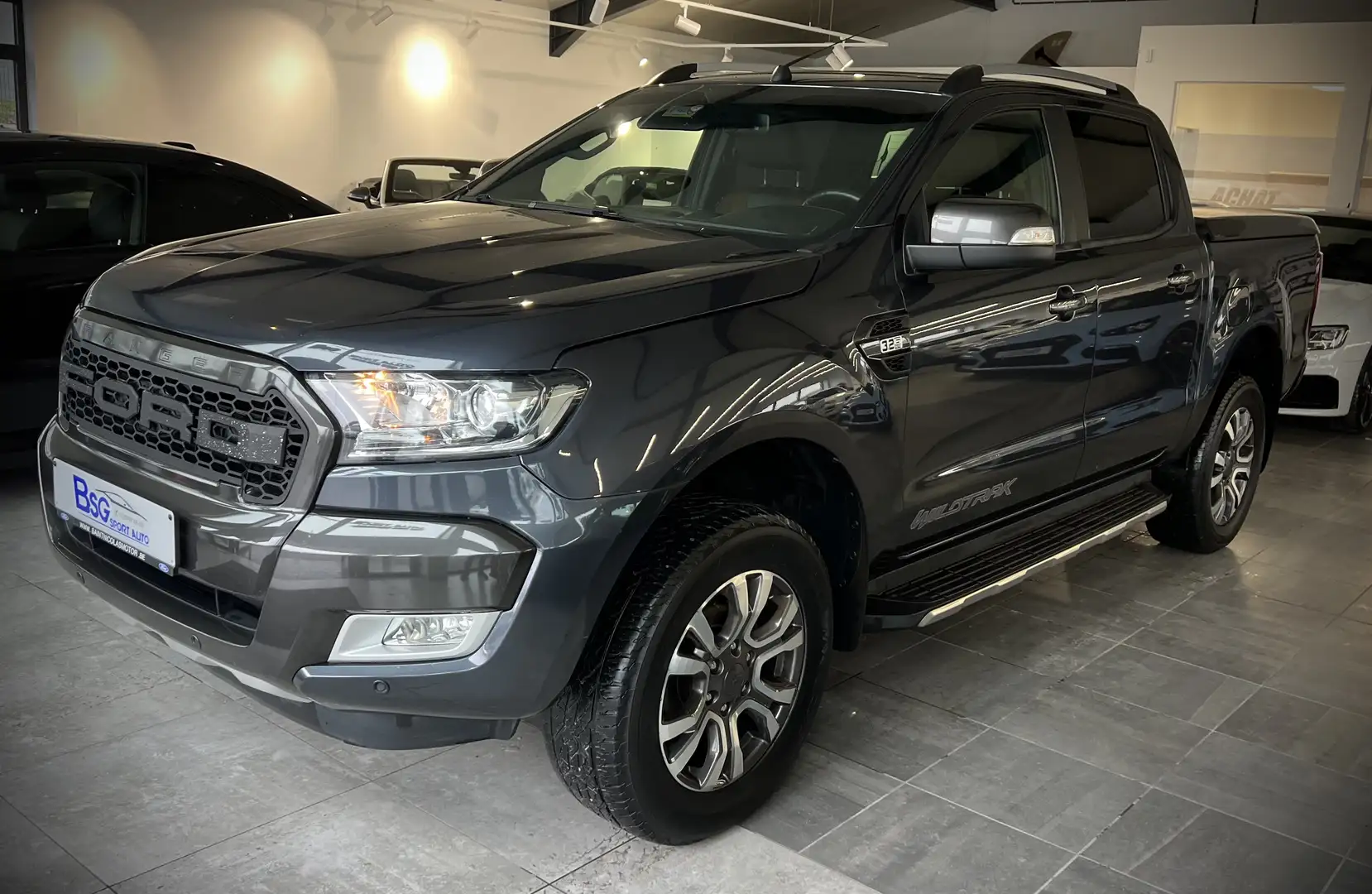 Ford Ranger 3.2 TD Wildtrak*BOITE AUTO*TVA*1MAIN*EURO 6c Gris - 1