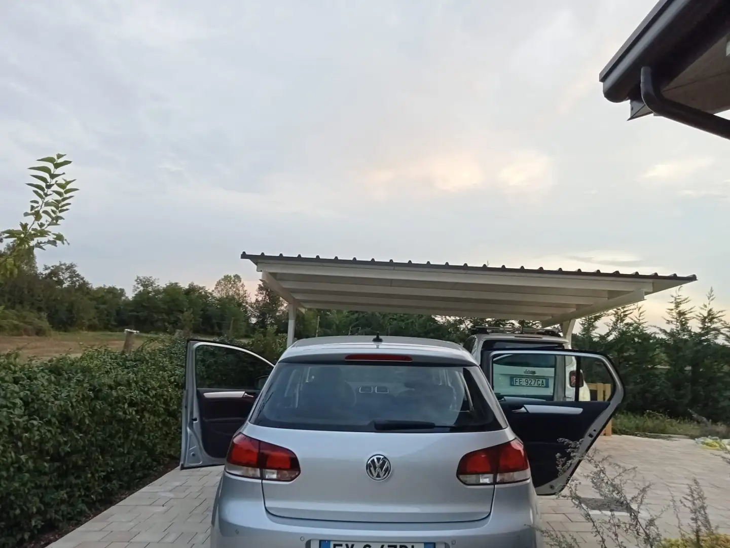 Volkswagen Golf 5p 2.0 tdi Highline 140cv - 2