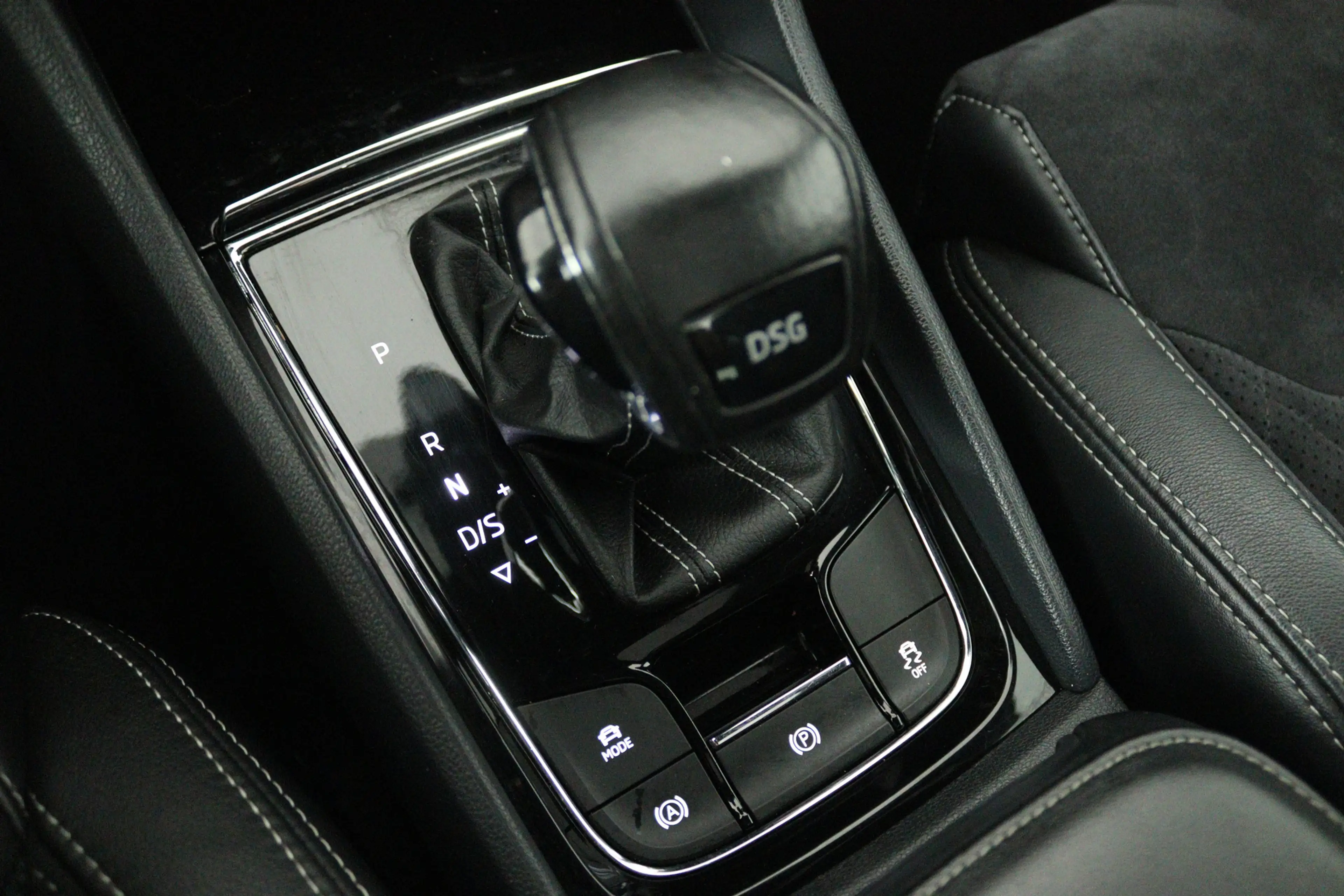 Skoda Kodiaq 1.5 TSI Sportline Business 7p. (DIGITALE COCKPIT, — photo 11