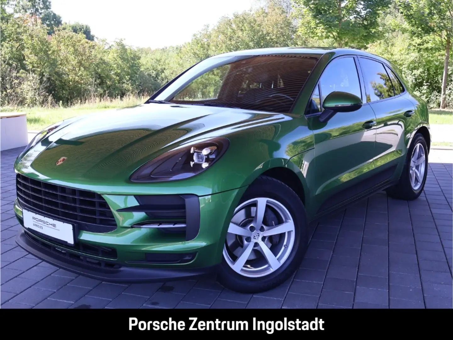 Porsche Macan Luftfederung, Privacy, SH, Servo plus, ParkAssiste Grün - 1