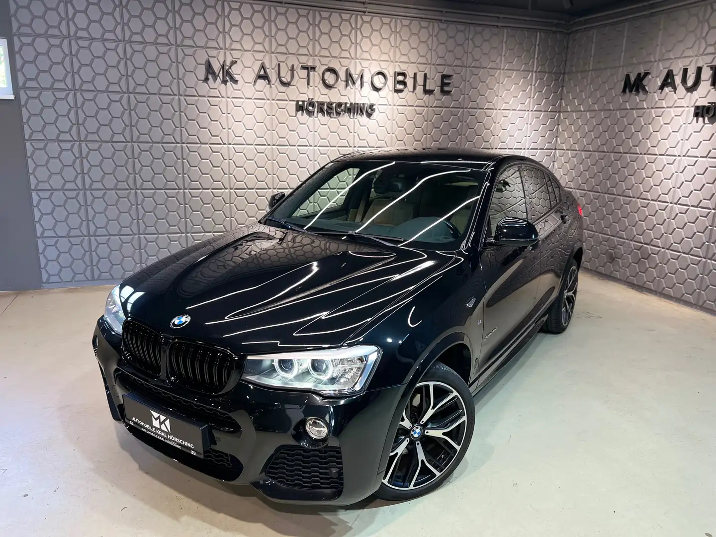 BMW X4 xDrive 30dM PAKET*MEMORY*RFK*PDC*NAVI*LEDER NEVADA Schwarz - 2