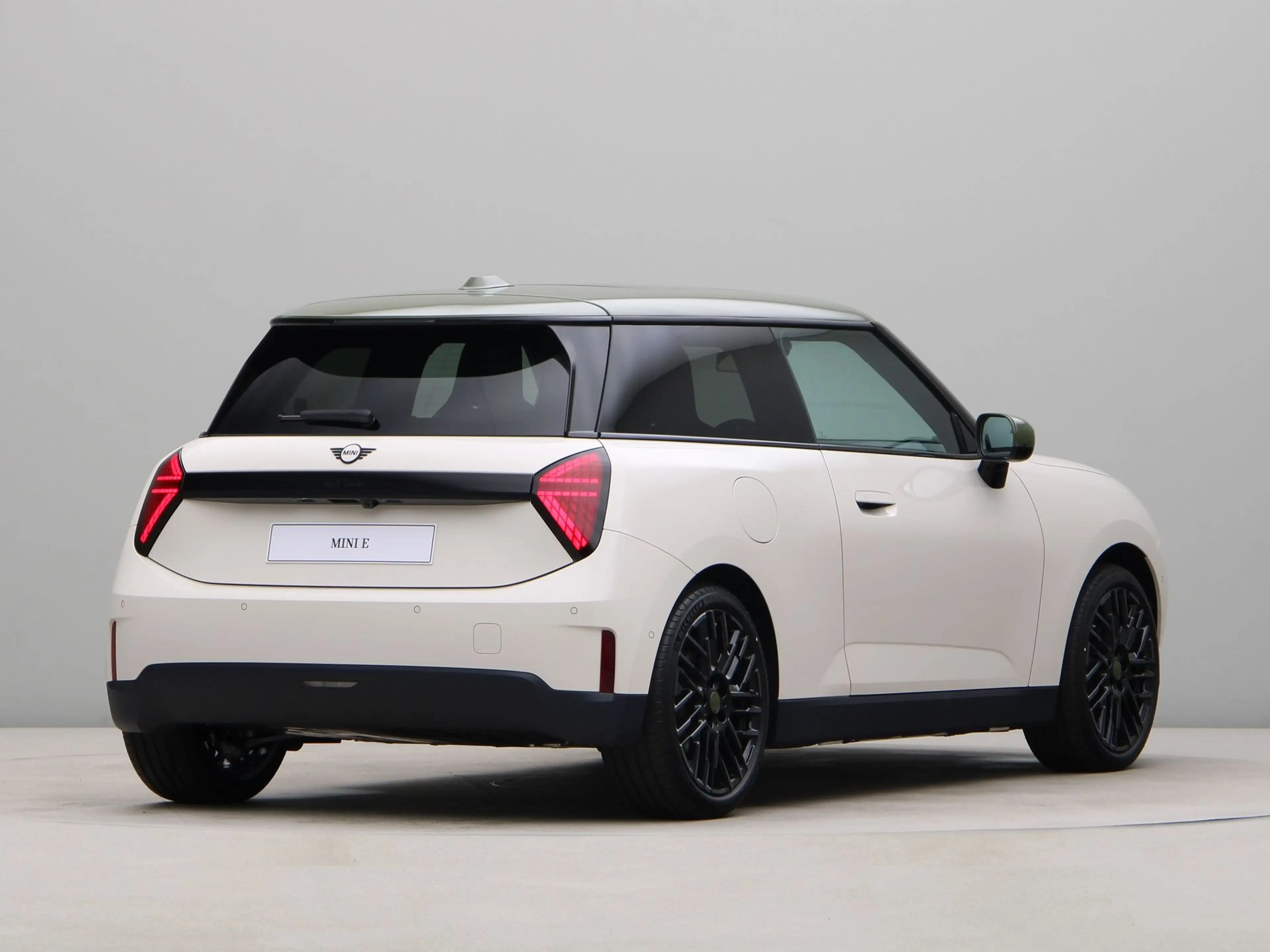 MINI Cooper E Paul Smith Edition Pakket M PRIVATE LEASE EUR 484, — photo 9