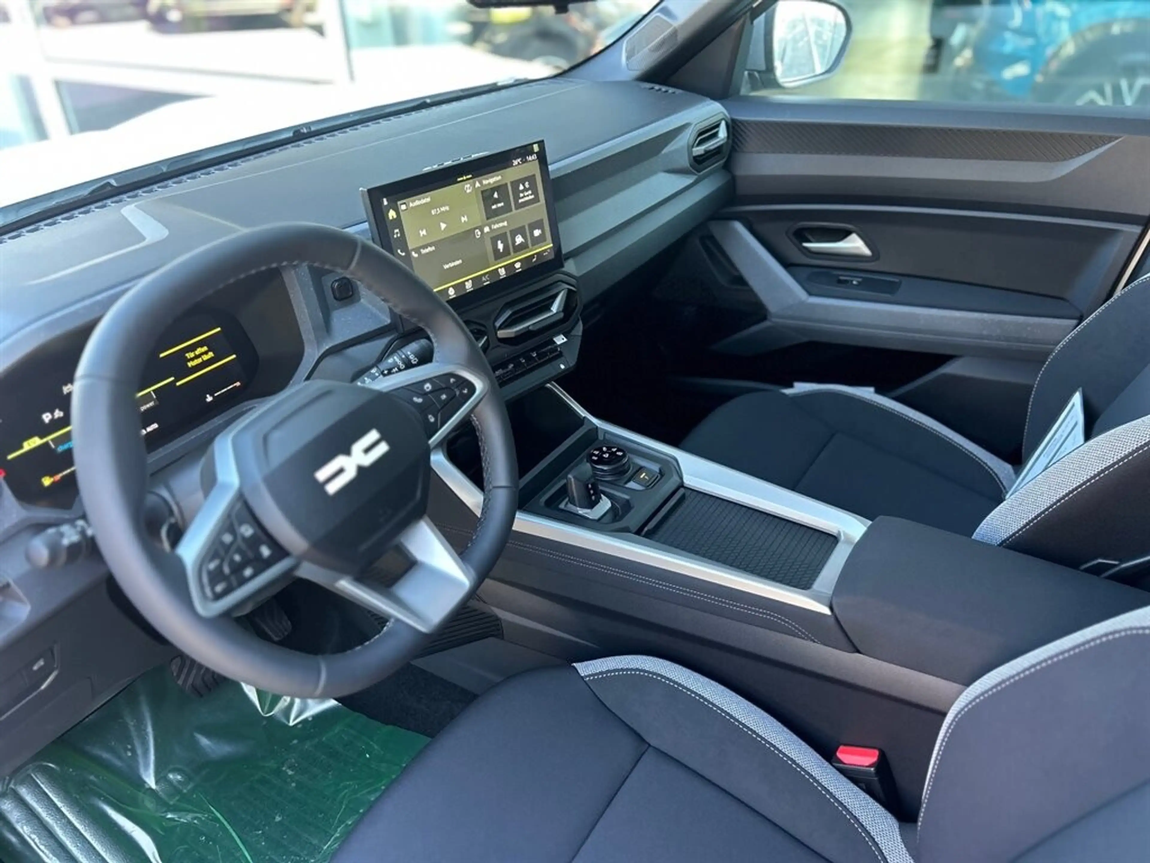 Dacia Bigster Journey Hybrid 150 mHev 4x4 — photo 7