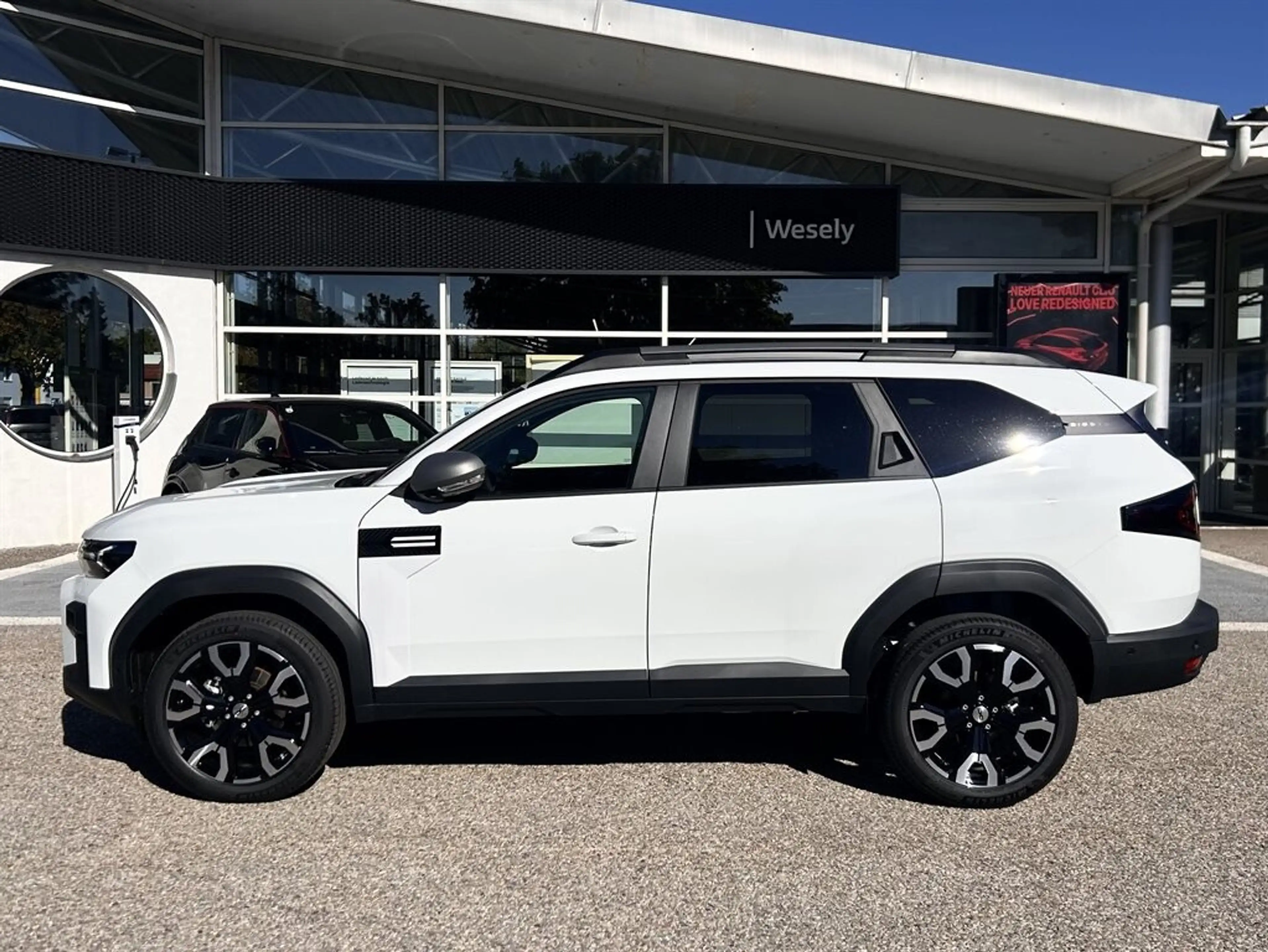 Dacia Bigster Journey Hybrid 150 mHev 4x4 — photo 2