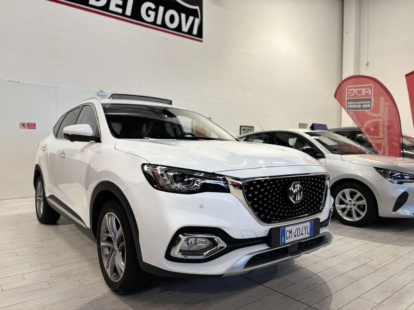 MG EHS LUXURY PLUG-IN HYBRID 1.5 162CV TETTO FULL. CERT. Blanc - 2