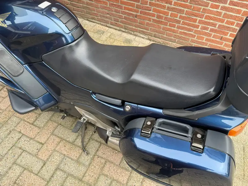 Honda ST 1100 - foto 4