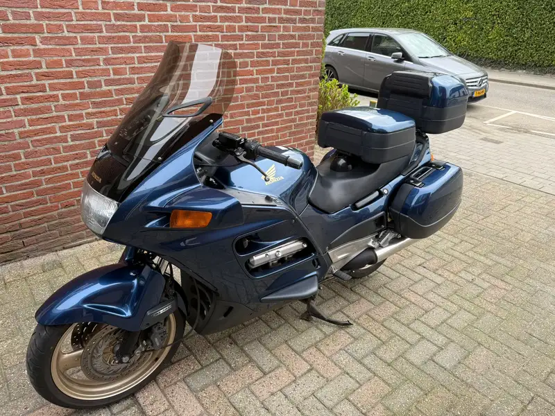 Honda ST 1100 - foto 3