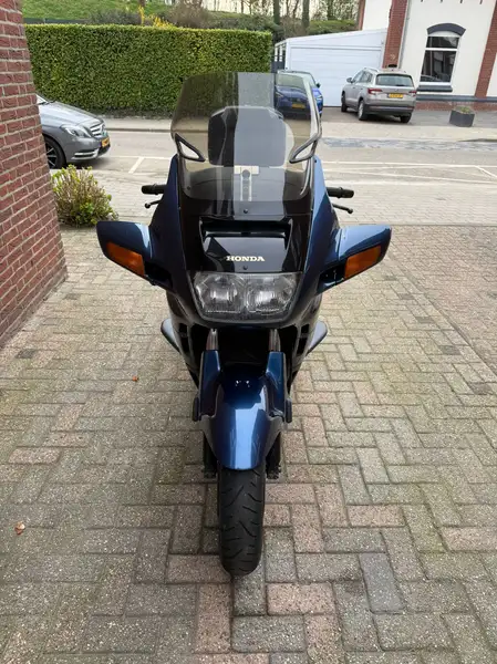 Honda ST 1100 - foto 6