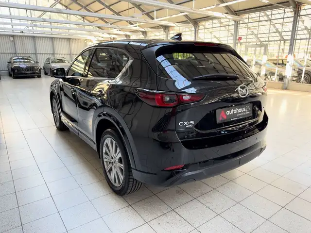 Mazda CX-5 view 4