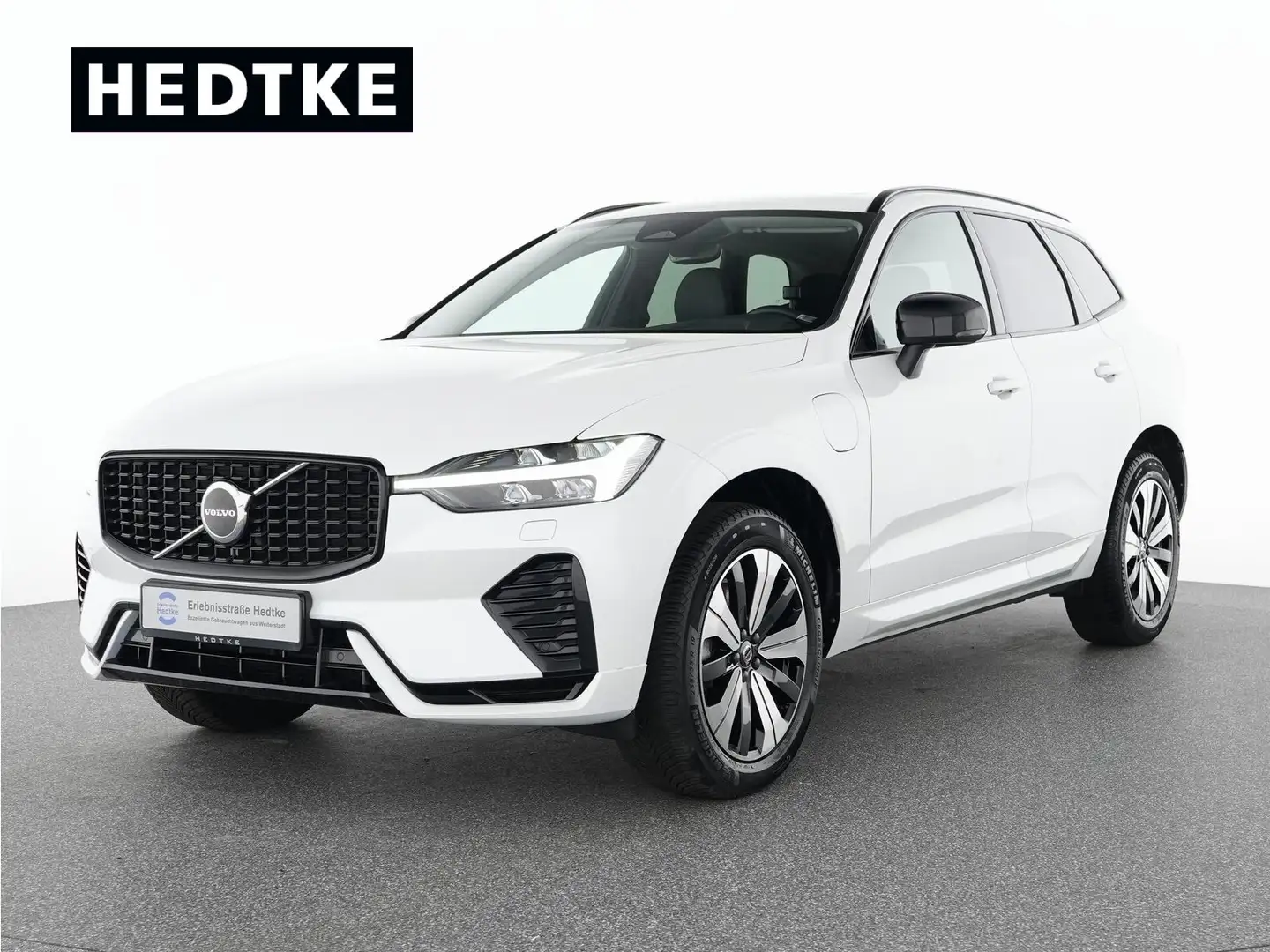 Volvo XC60 T8 Recharge AWD Plus Dark 19"+ACC+STANDHZG Weiß - 1