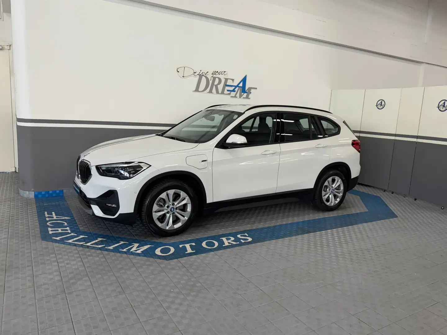 BMW X1 X1 xdrive25e Business Advantage auto*18.000KM* IVA Bianco - 1