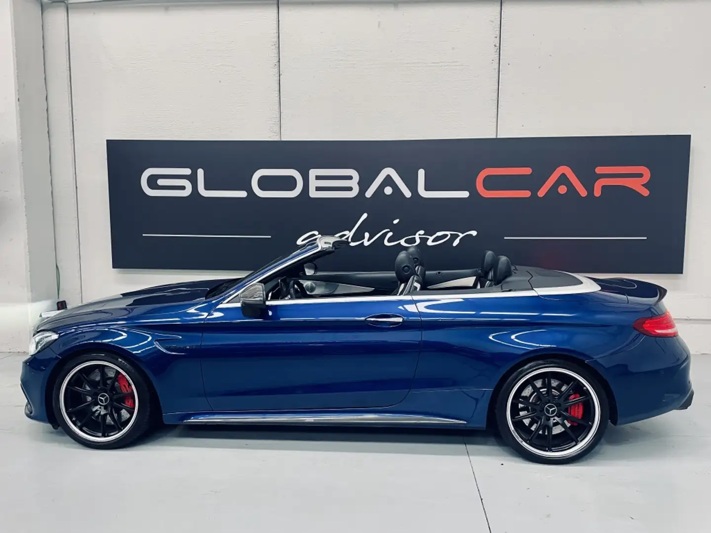 Mercedes-Benz C 63 AMG Cabrio S 7G Plus Blauw - 2