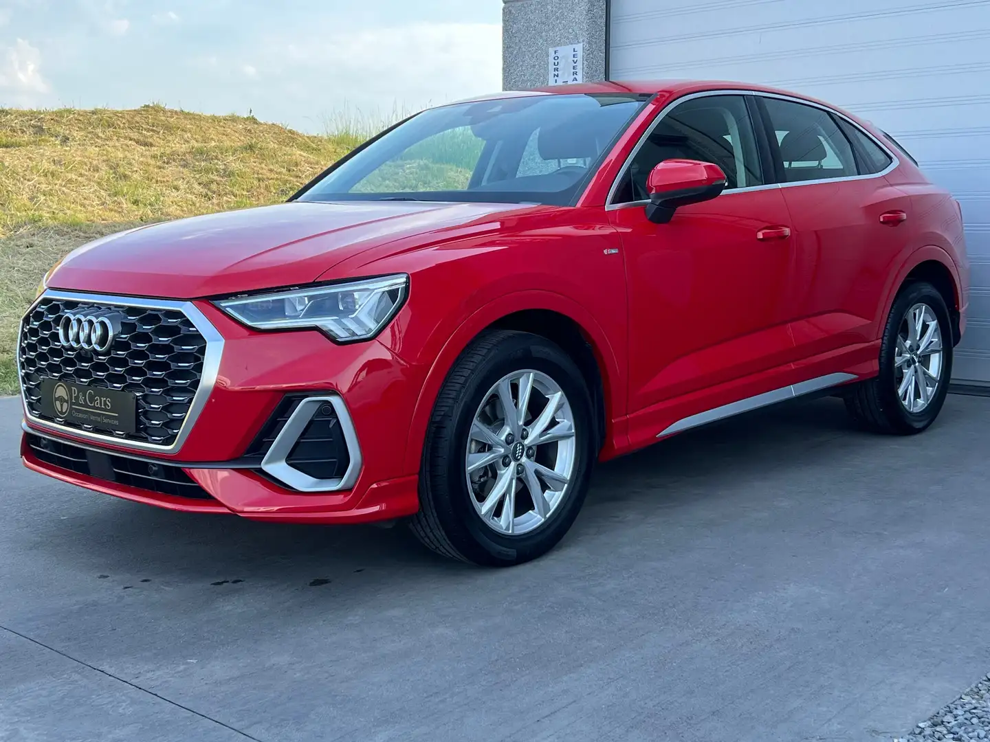 Audi Q3 Sportback 35 e-TFSI S line S-tronic Rouge - 1