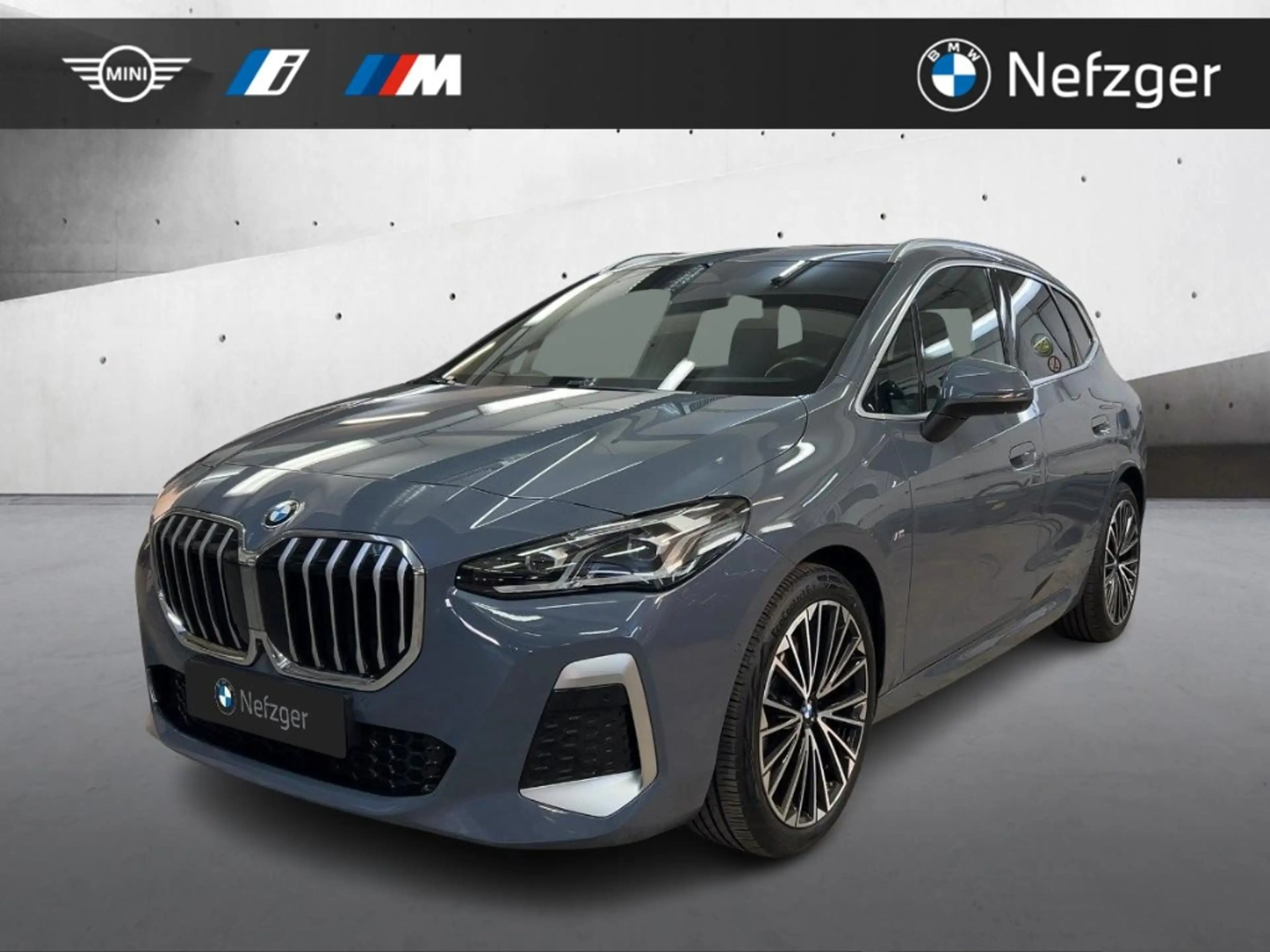 BMW 223 Active Tourer i M Sport Harm & Kar HUD PANO