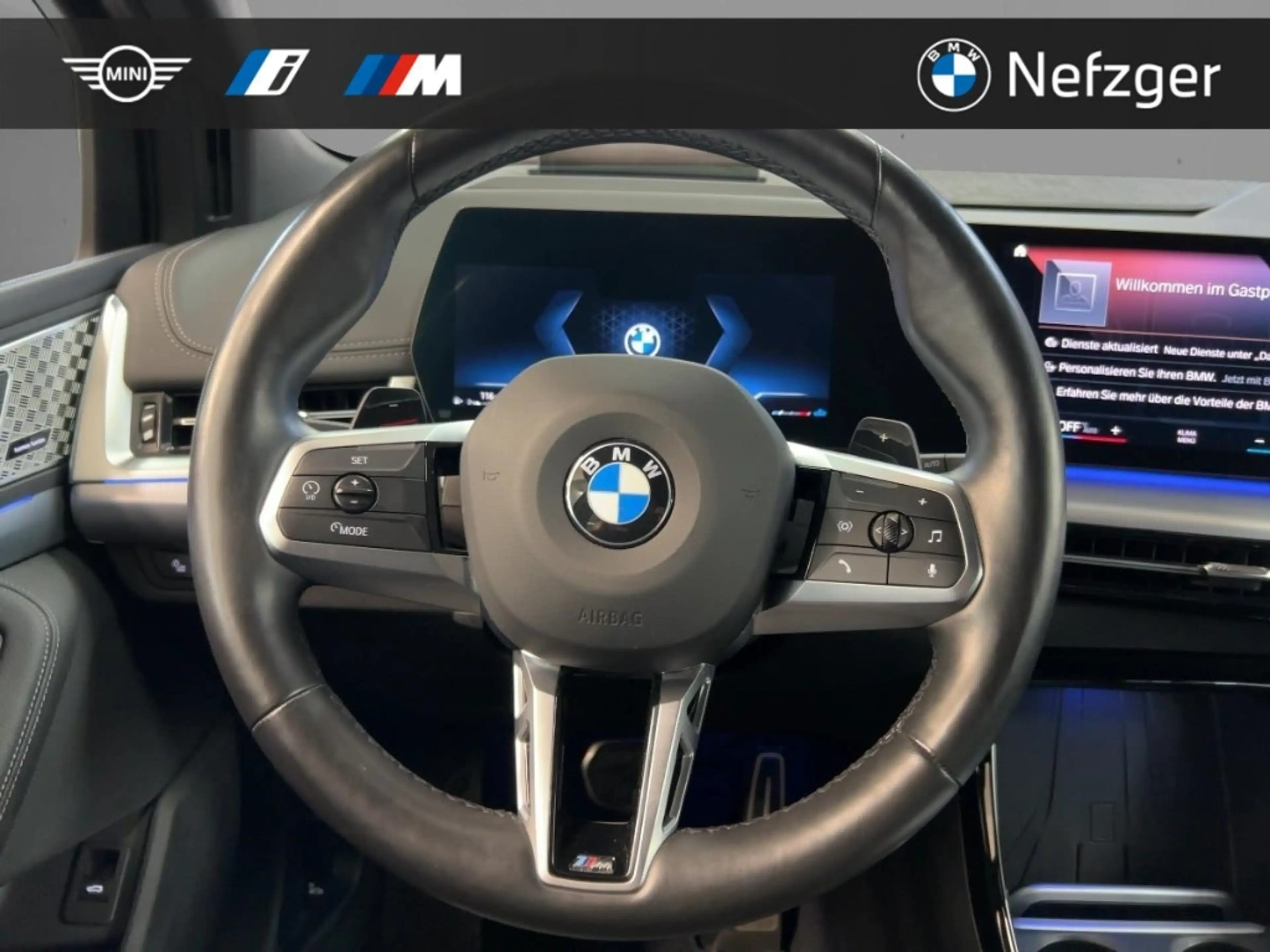 BMW 223 Active Tourer i M Sport Harm & Kar HUD PANO — photo 10