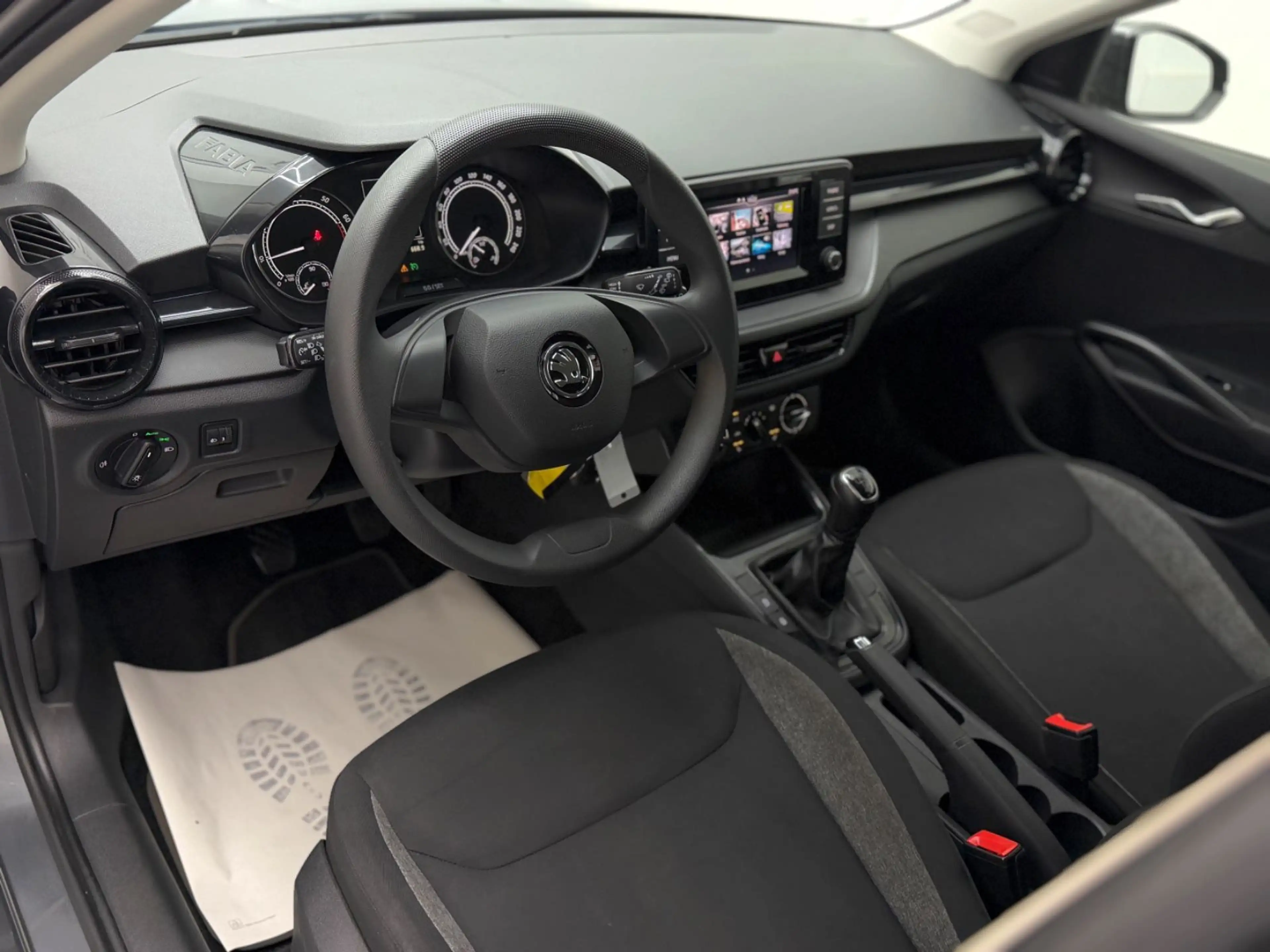 Skoda Fabia 1.Hand|LED|PDC|Sitzhz|Carplay|Tempo|BT|19% — photo 10