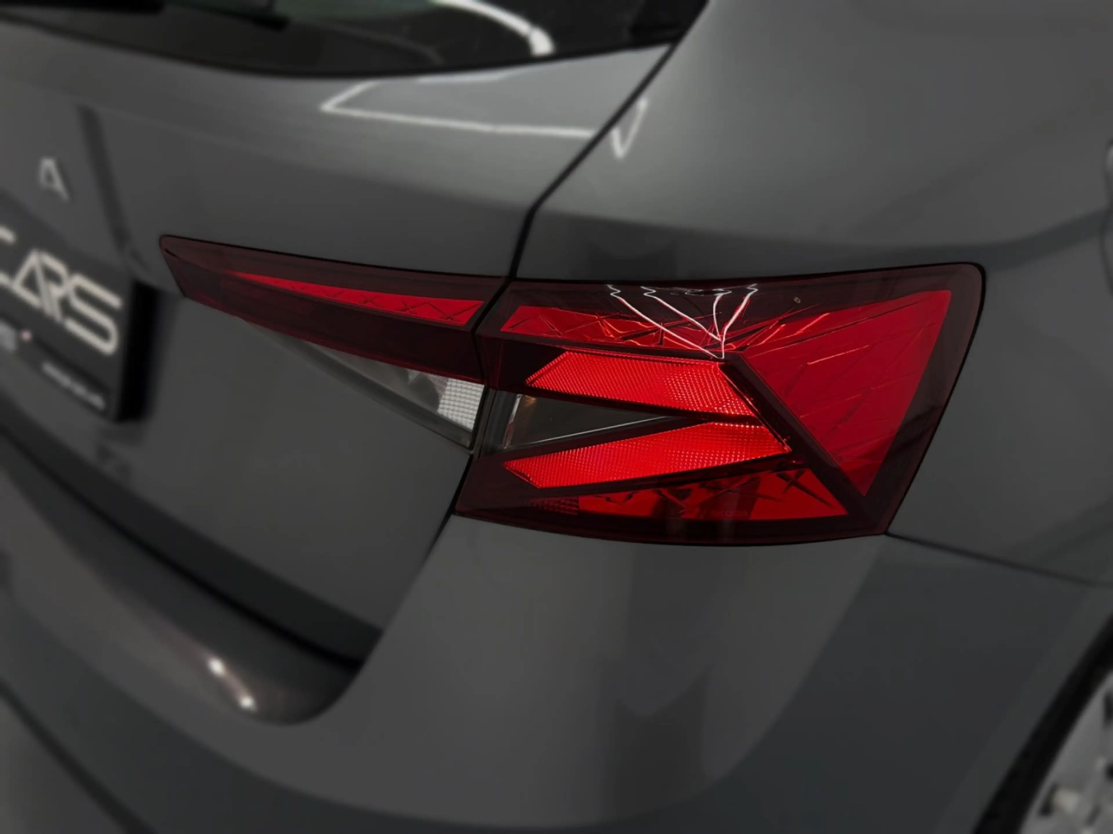 Skoda Fabia 1.Hand|LED|PDC|Sitzhz|Carplay|Tempo|BT|19% — photo 8