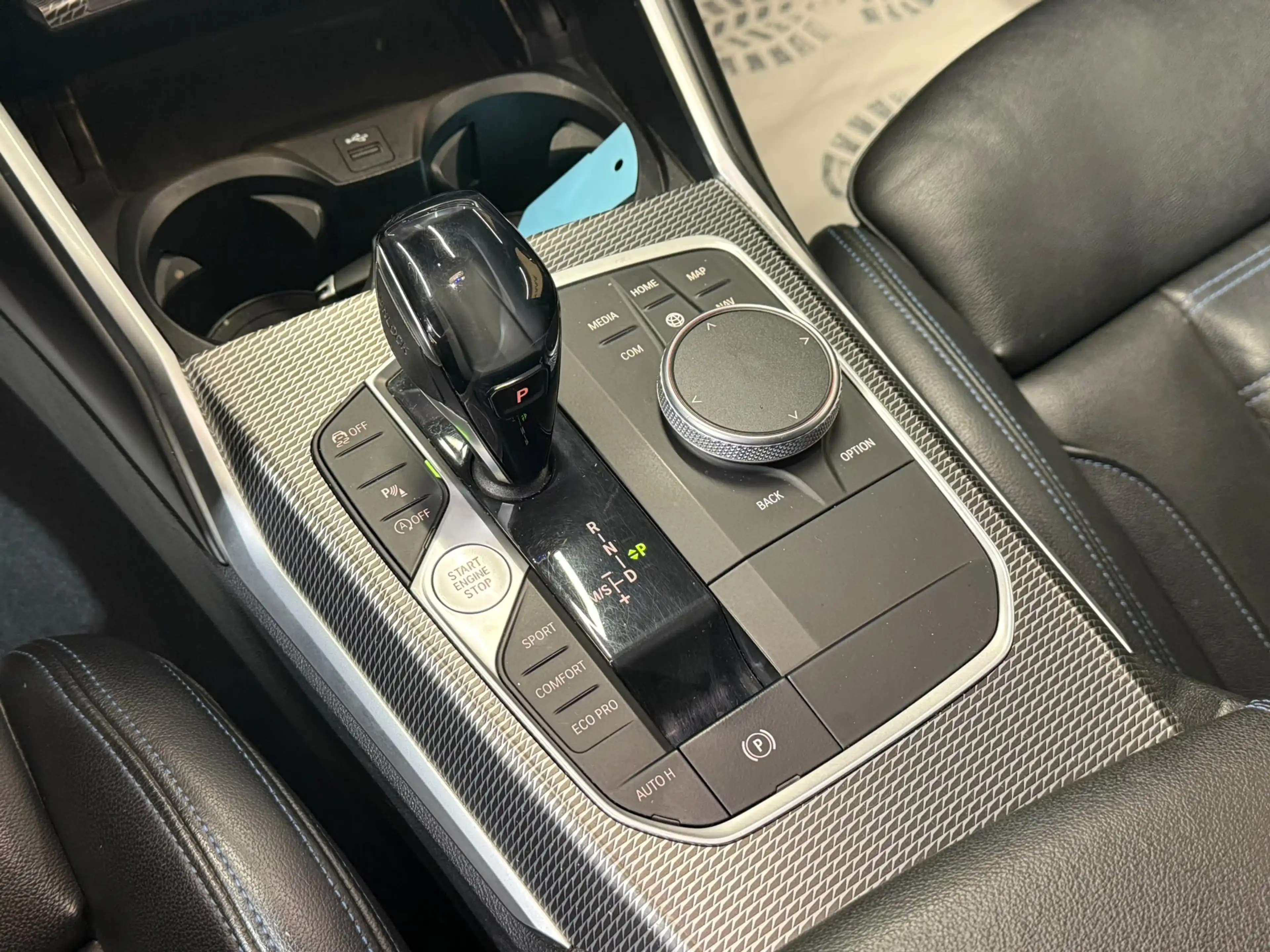 BMW 318 DA PACK M PERFORMANCE ** GARANTIE 12 MOIS ** — photo 10