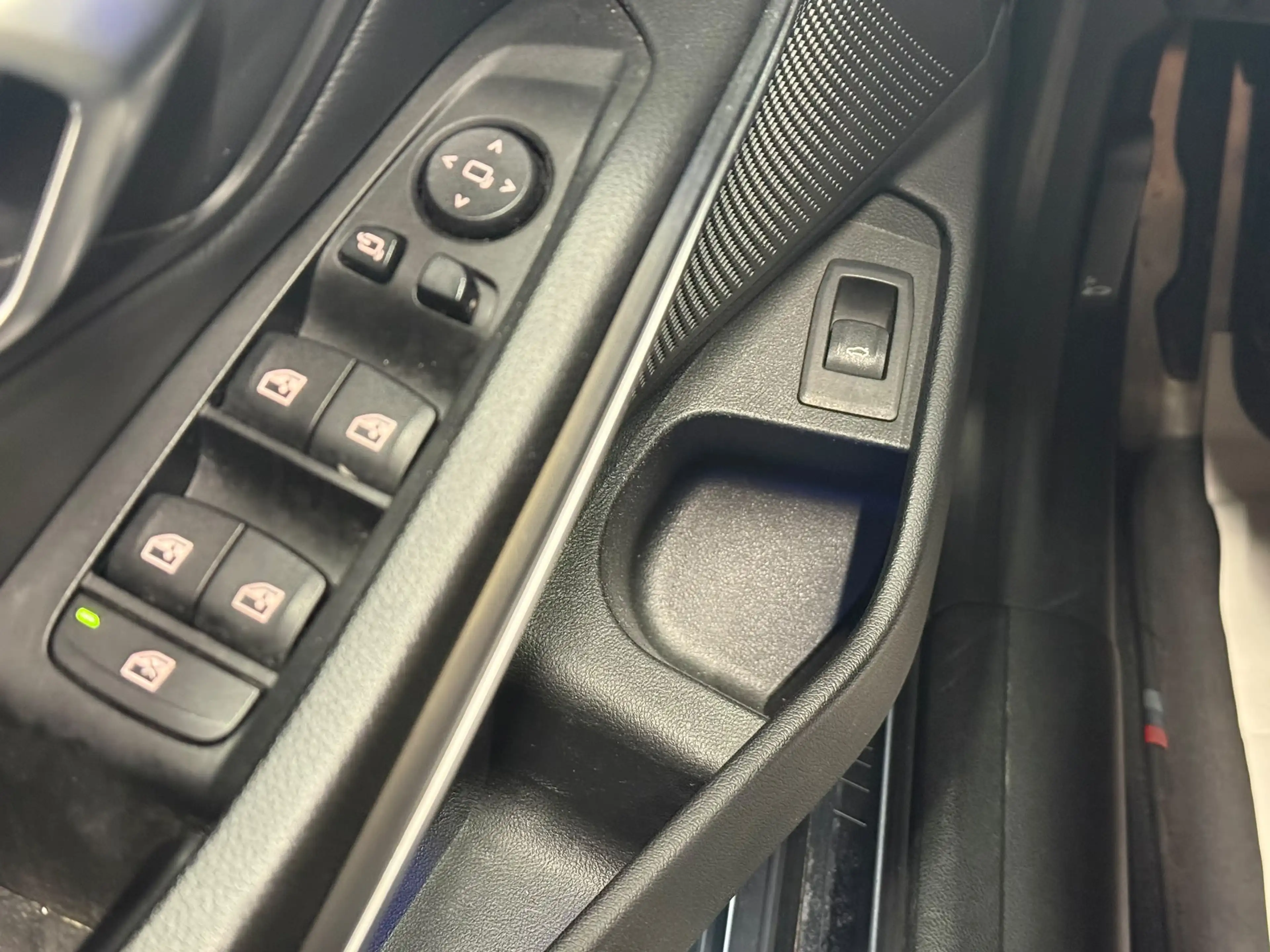 BMW 318 DA PACK M PERFORMANCE ** GARANTIE 12 MOIS ** — photo 14