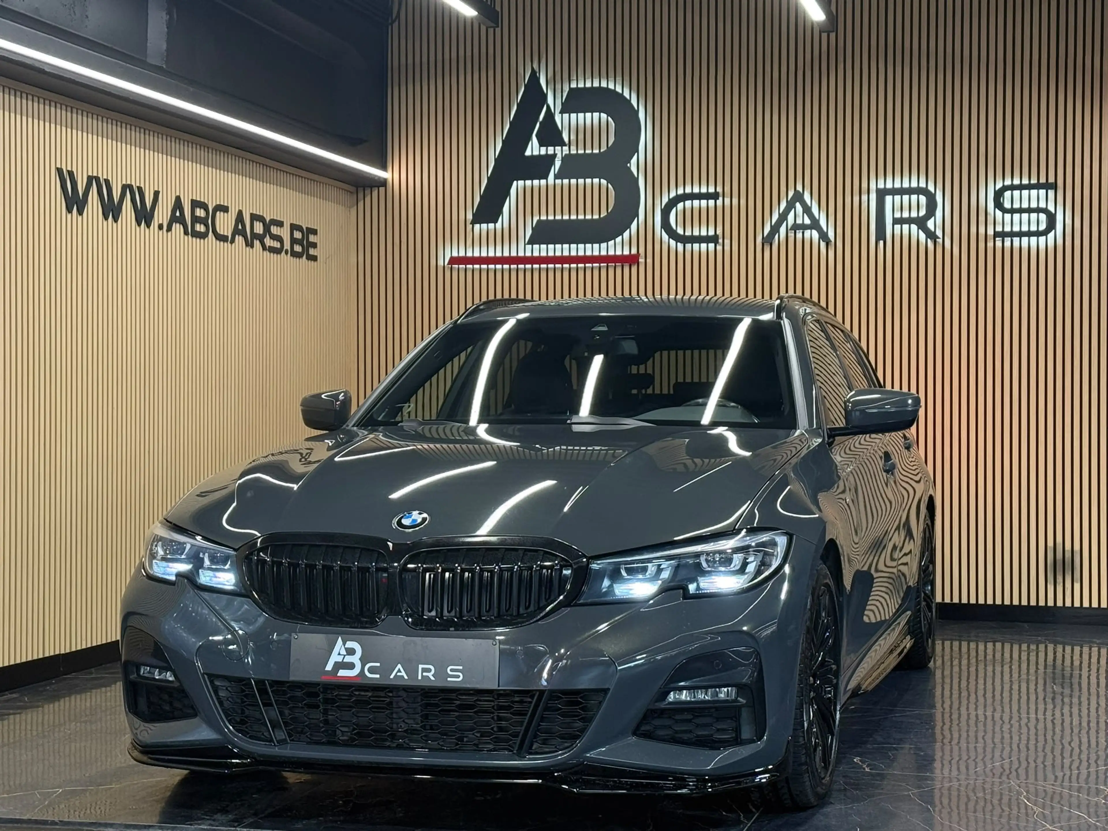 BMW 318 DA PACK M PERFORMANCE ** GARANTIE 12 MOIS ** — photo 4