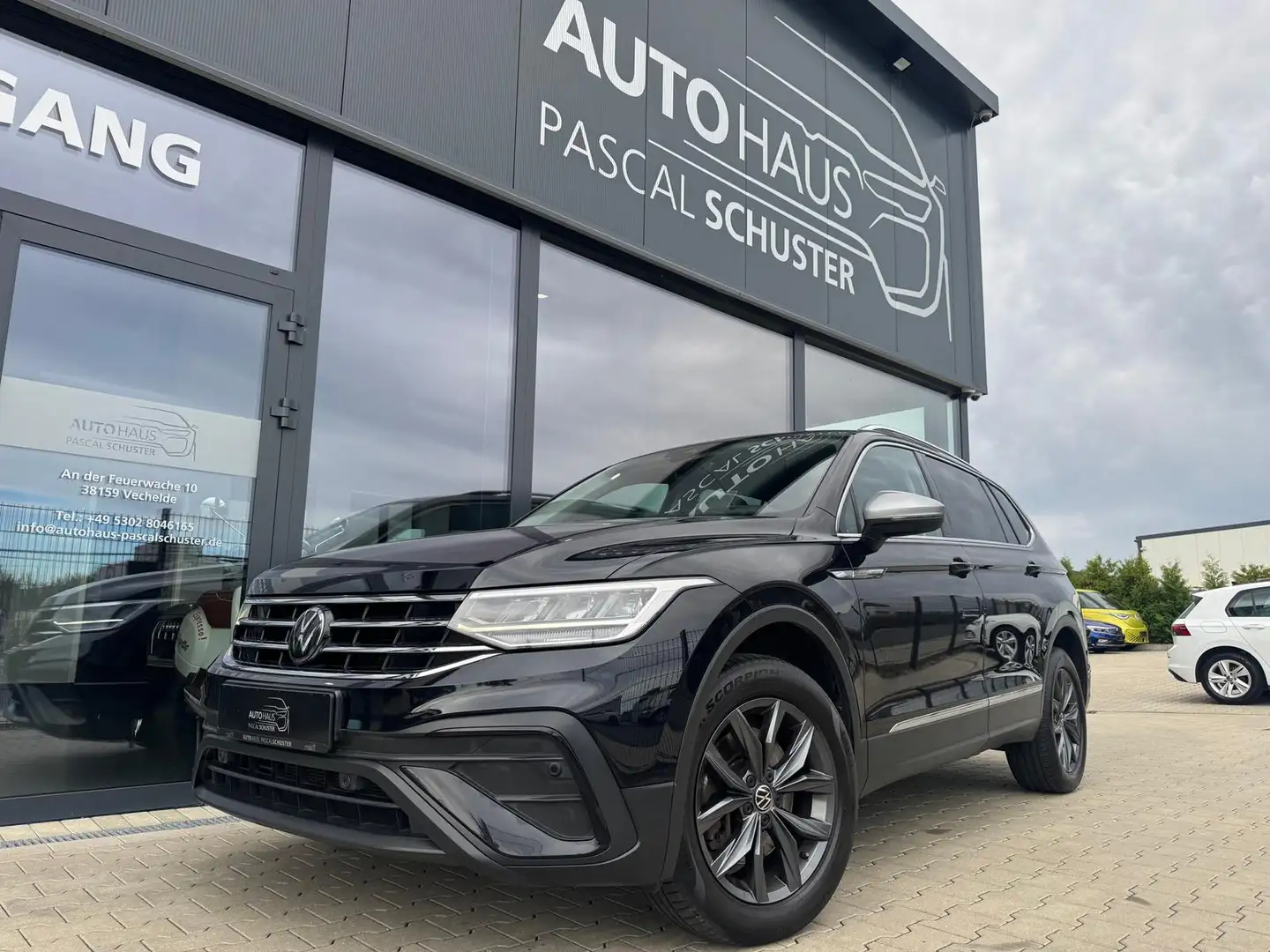 Volkswagen Tiguan Allspace 2.0 TDI/DSG/LED/AHK/ACC/VIRTUAL/ Schwarz - 1