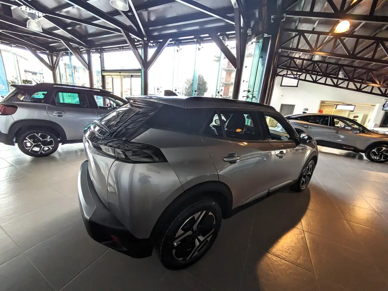 Peugeot 2008 2008 EDITION HYBRID 110 e-DCS6 7