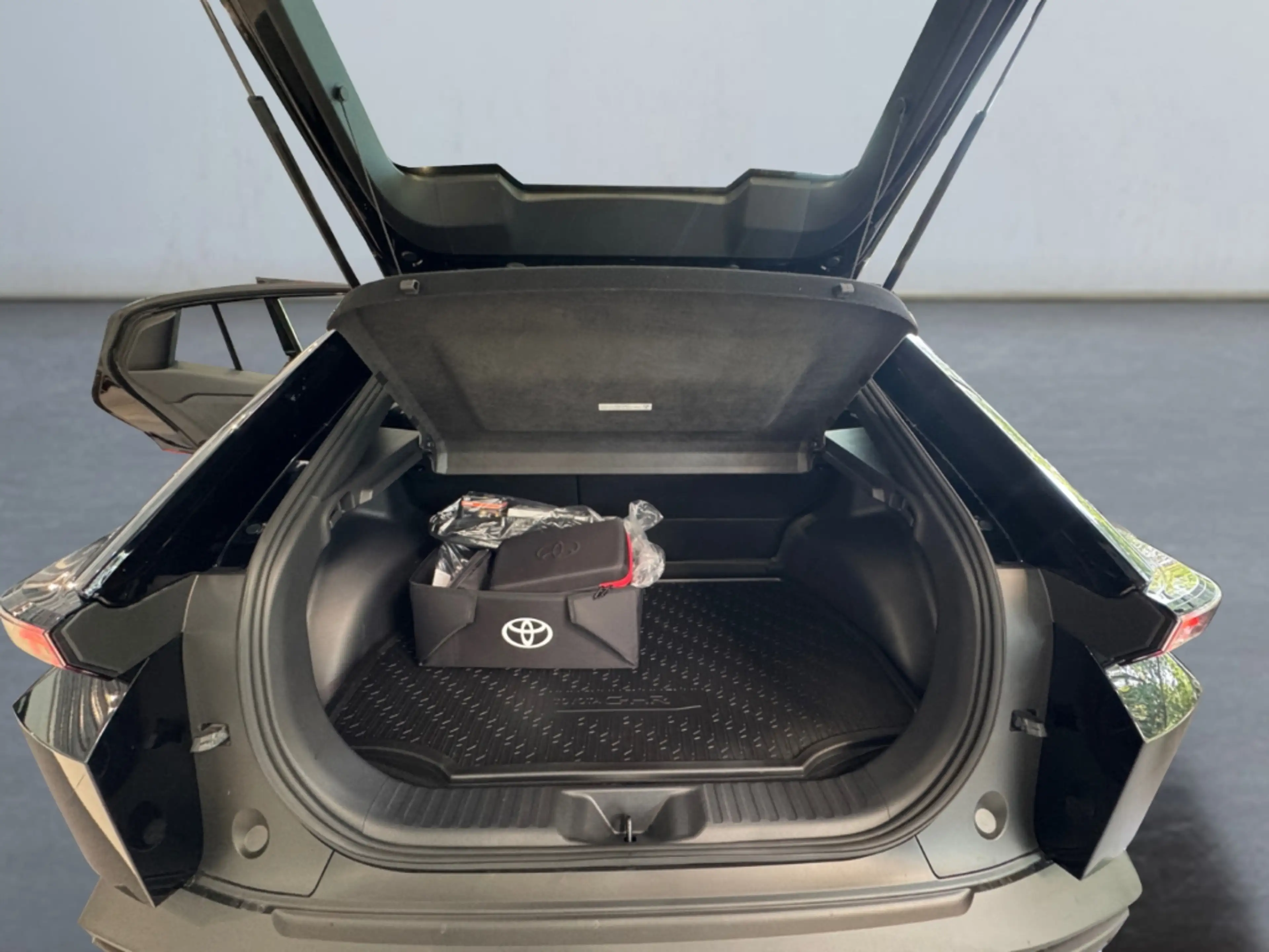 Toyota C-HR+ BEV 123kW ECV 4x2 5-tuerig - SUV ACTIVE Navi Digit — photo 14
