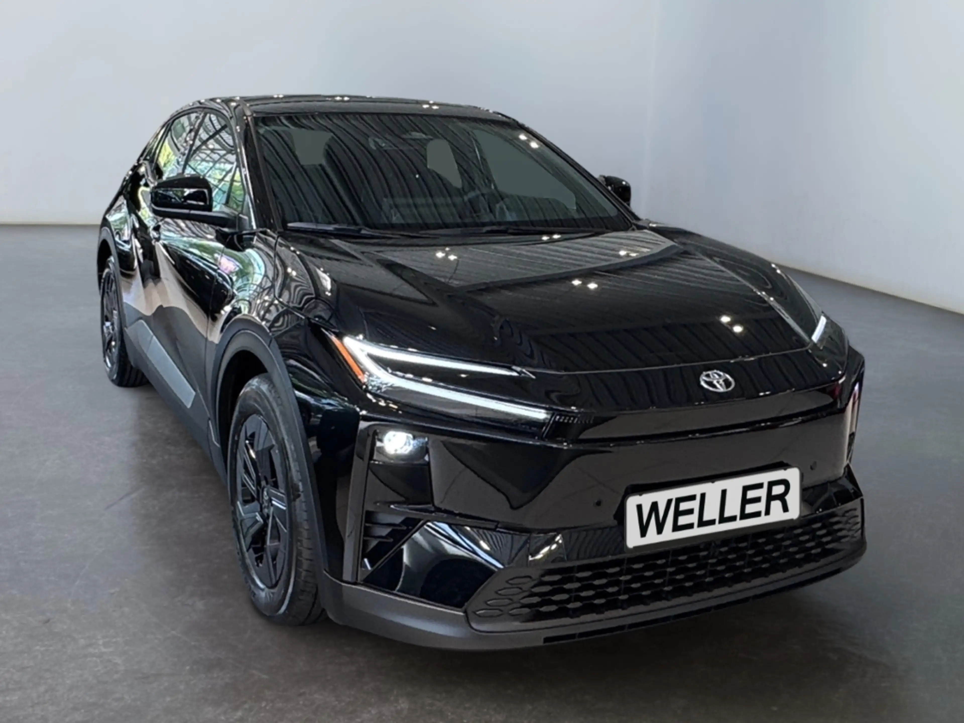 Toyota C-HR+ BEV 123kW ECV 4x2 5-tuerig - SUV ACTIVE Navi Digit — photo 2