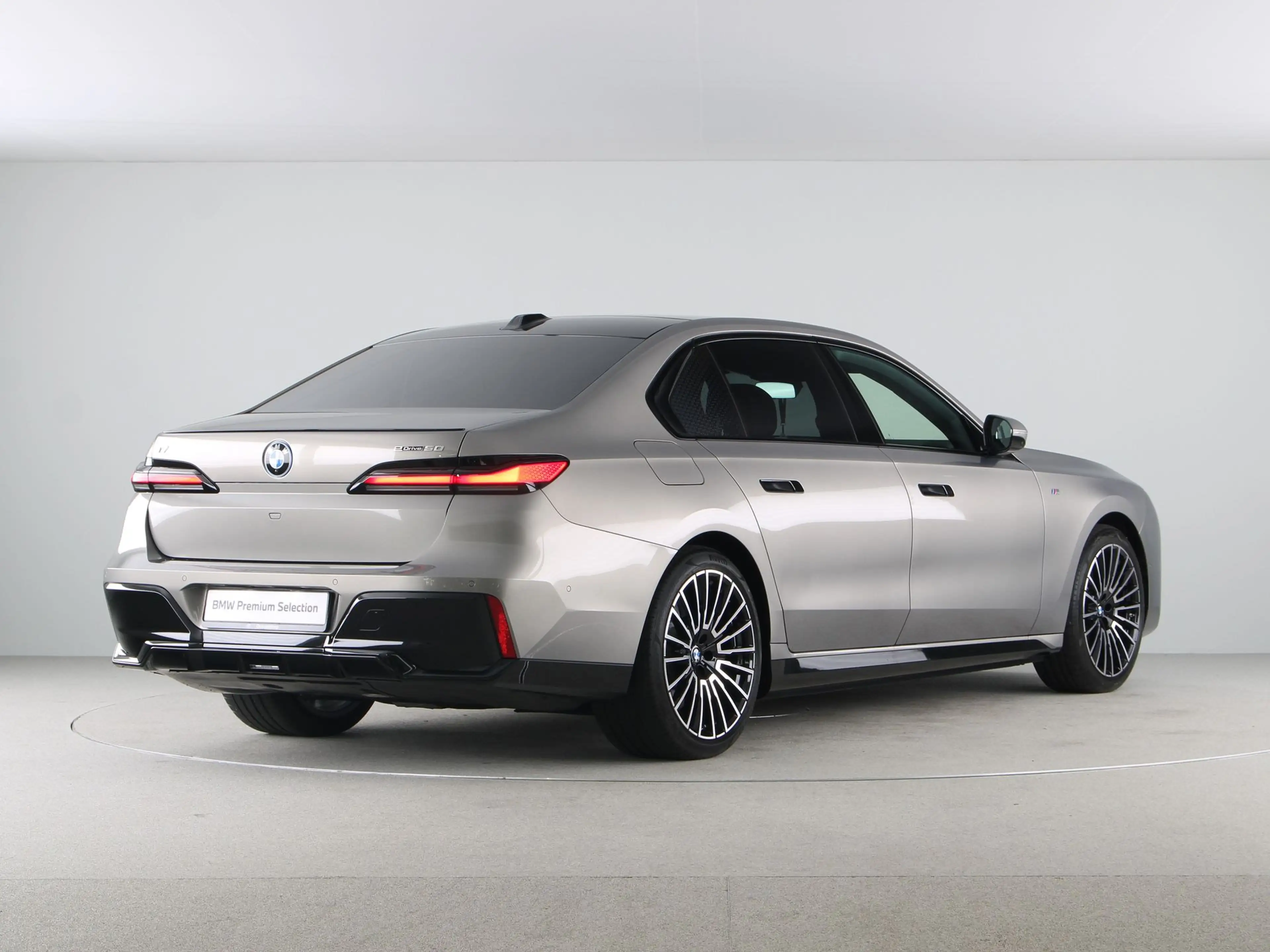 BMW i7 eDrive50 106 kWh - M Sportpakket Pro — photo 5