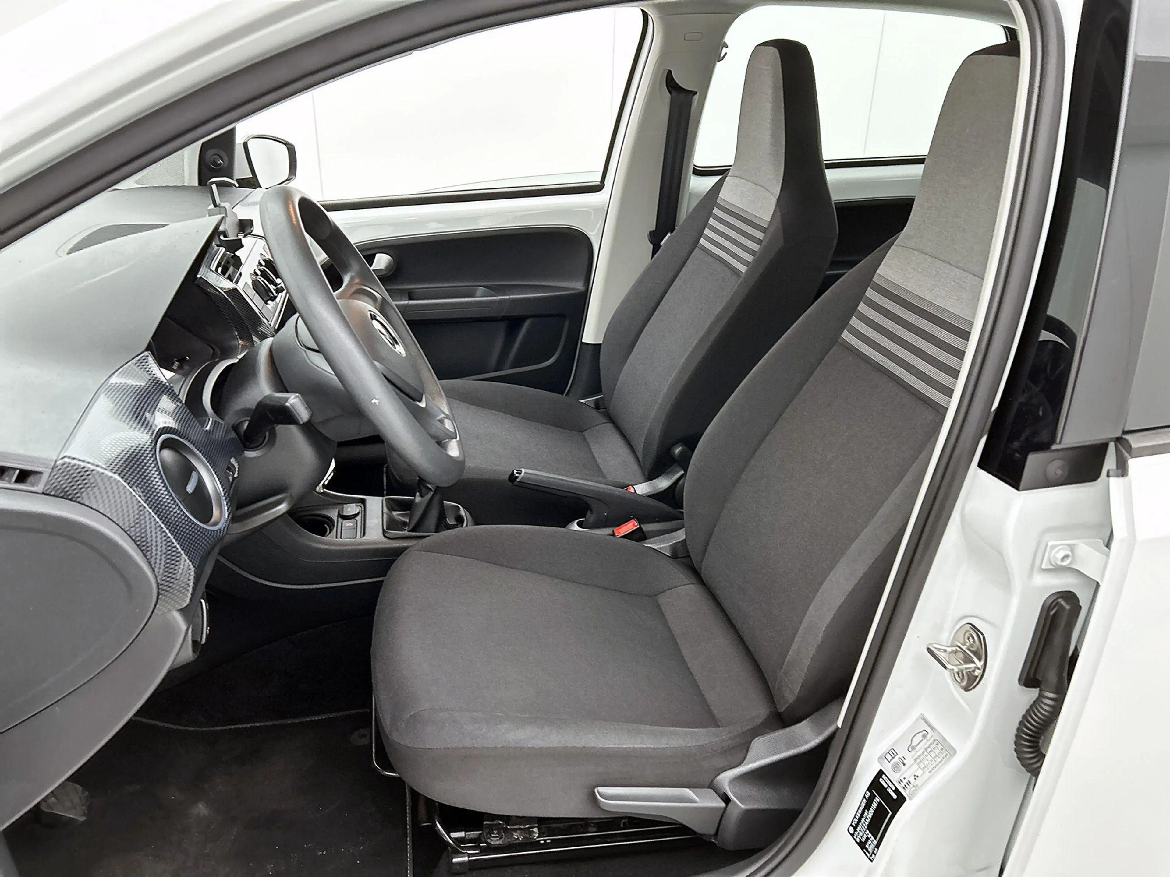 Volkswagen up! 1.0 65 PK| Origineel Nederlands | Dealeronderhoude — photo 11