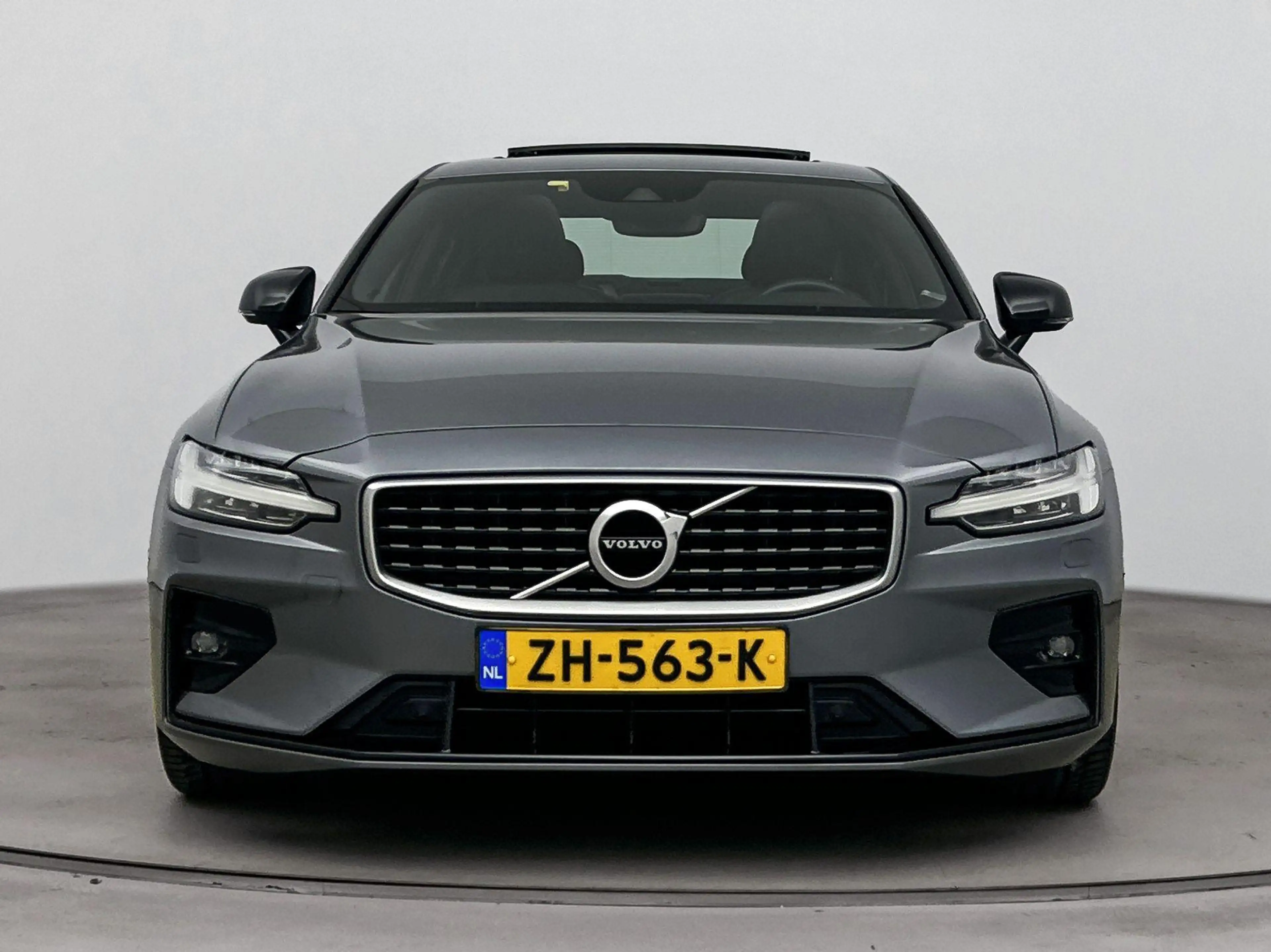 Volvo S60 2.0 T5 Intro Edition | Elektrisceh trekhaak 1800kg — photo 4