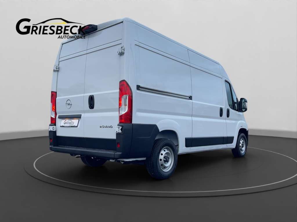 Opel Movano