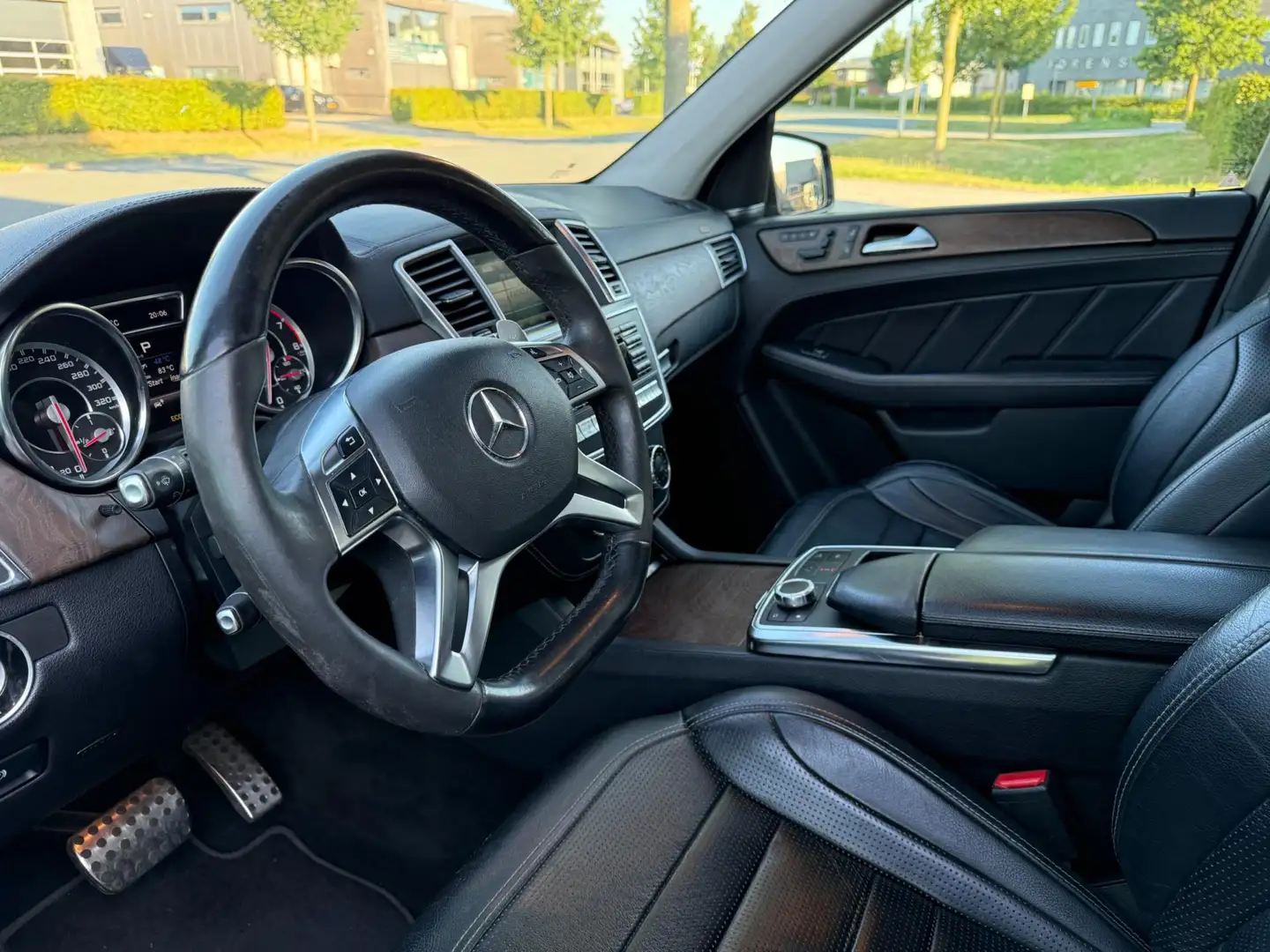 Mercedes-Benz ML 63 AMG M-klasse Brun - 2