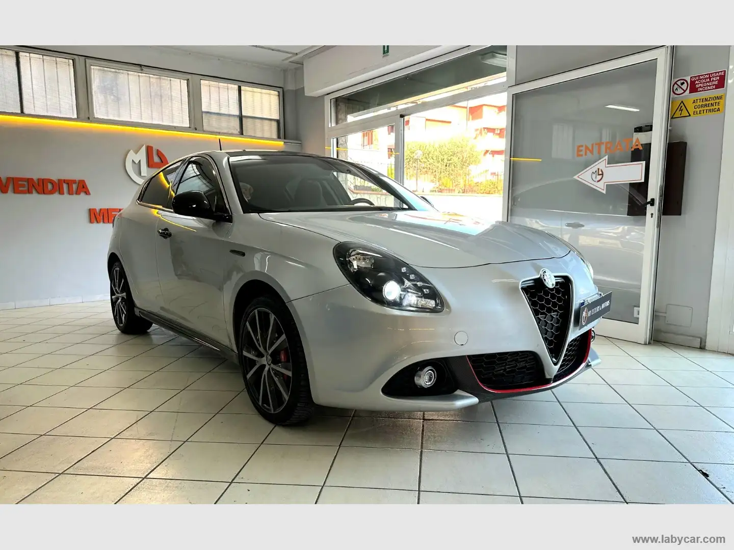 Alfa Romeo Giulietta 1.6 JTDm-2 120 CV Distinctive Beige - 1