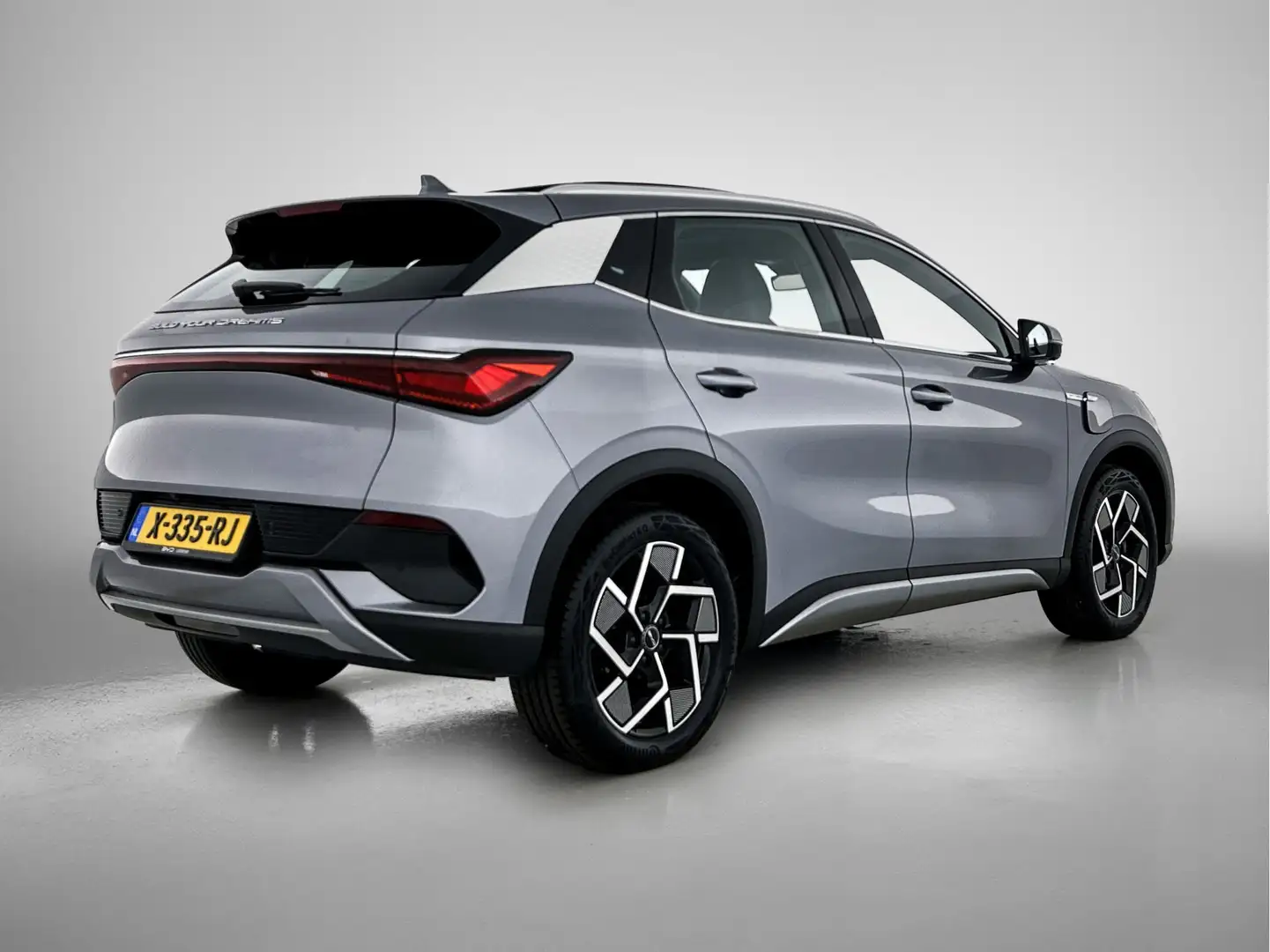 BYD Atto 3 Design 60 kWh | 420 KM WLTP | 18" LMV | Elektrisch Grijs - 2