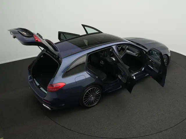 Mercedes-Benz C-Class view 15