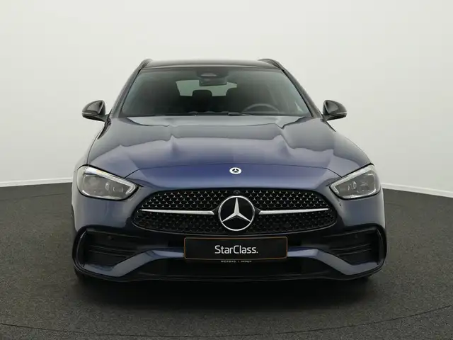 Mercedes-Benz C-Class view 2