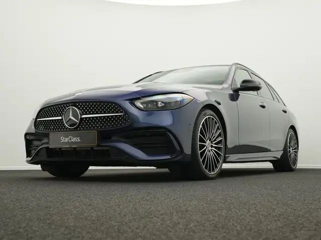 Mercedes-Benz C-Class view 10