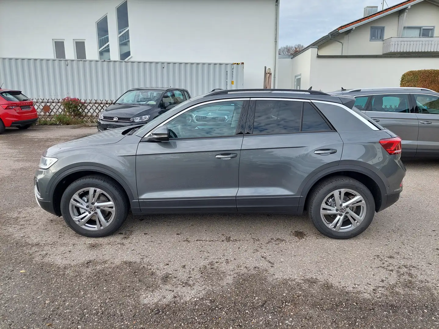 Volkswagen T-Roc T-Roc 1.5 TSI OPF DSG Life Kamera AHK 17"Alu SH Grau - 1