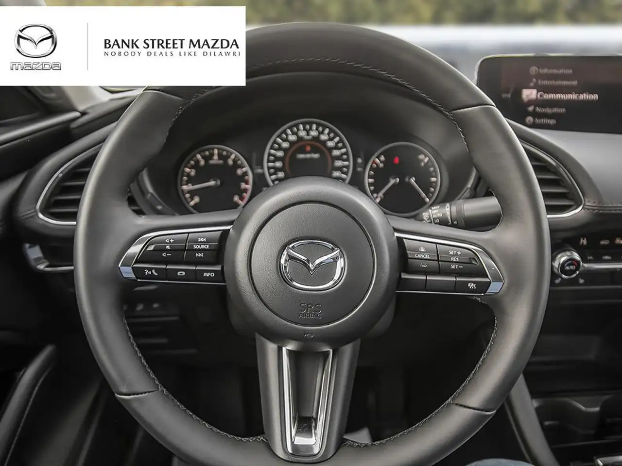 Mazda 3 снимка Mazda 3