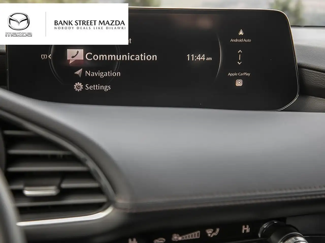 Mazda 3 снимка Mazda 3