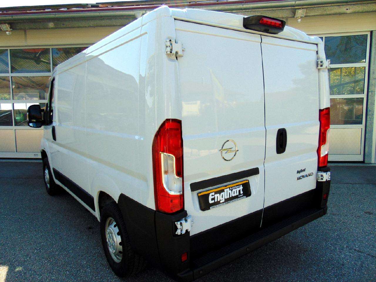 Opel Movano