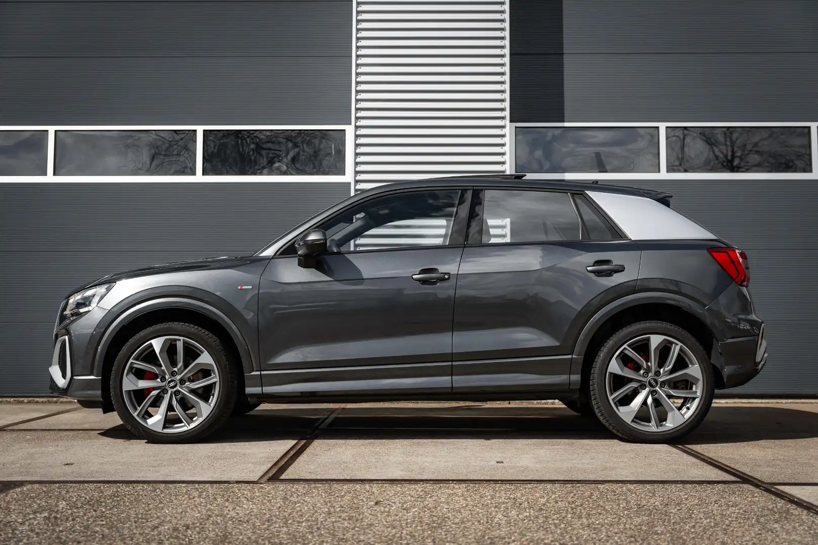 Audi Q2 35 TFSI CoD Sport S line Edition |Panorama dak |Ba Grigio - 2
