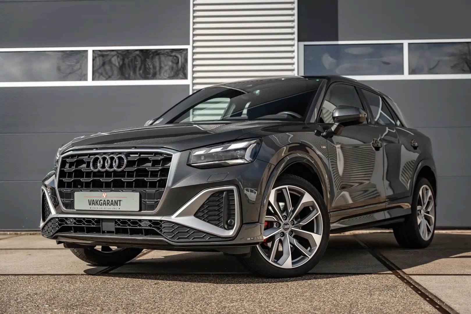 Audi Q2 35 TFSI CoD Sport S line Edition |Panorama dak |Ba Grigio - 1